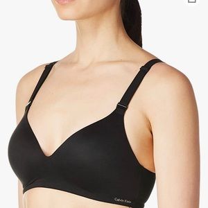 Calvin Klein Wireless Black Bra 34B